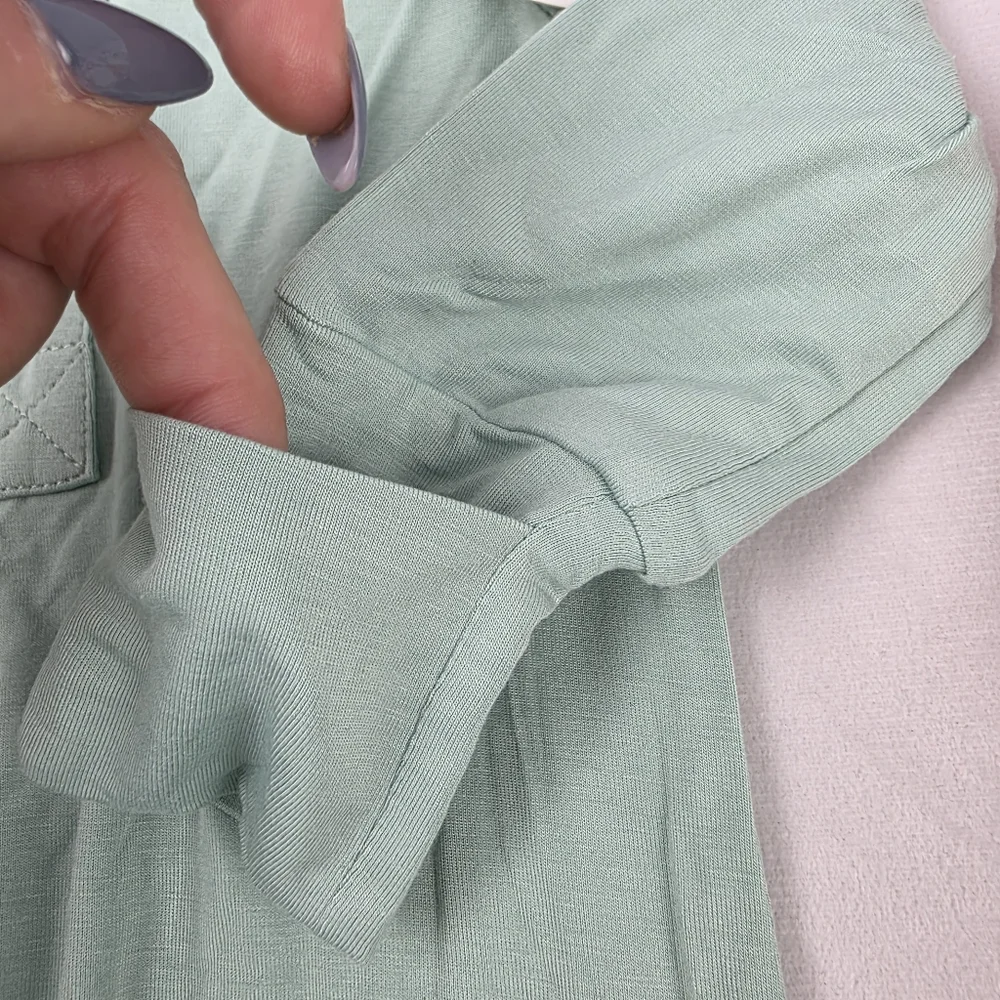 NWT & NWOT Set Of 3 Bamboo Bodysuit, Romper & Sleep Sack‎ NB 0-3 Months